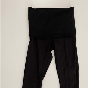 Lululemon A go go Leggings size 4